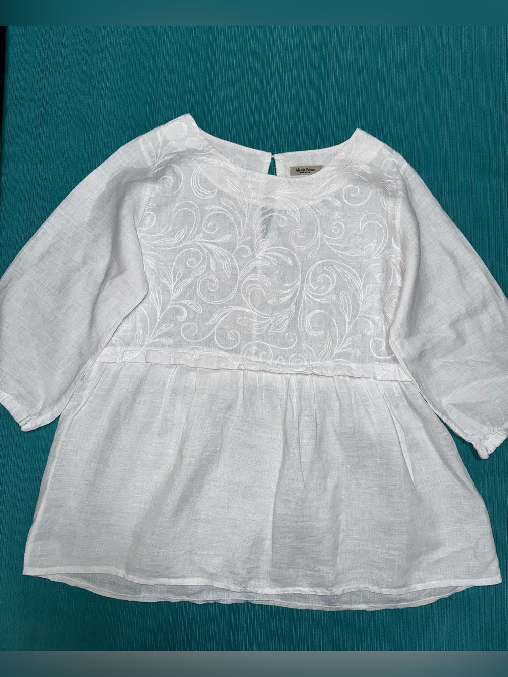 Alessia Pacini White Linen Embroidered 3/4 Sleeve Relaxed Blouse, Size S